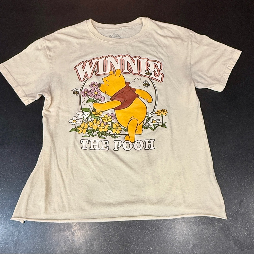 Disney‎ Winnie the Pooh Graphic T-Shirt